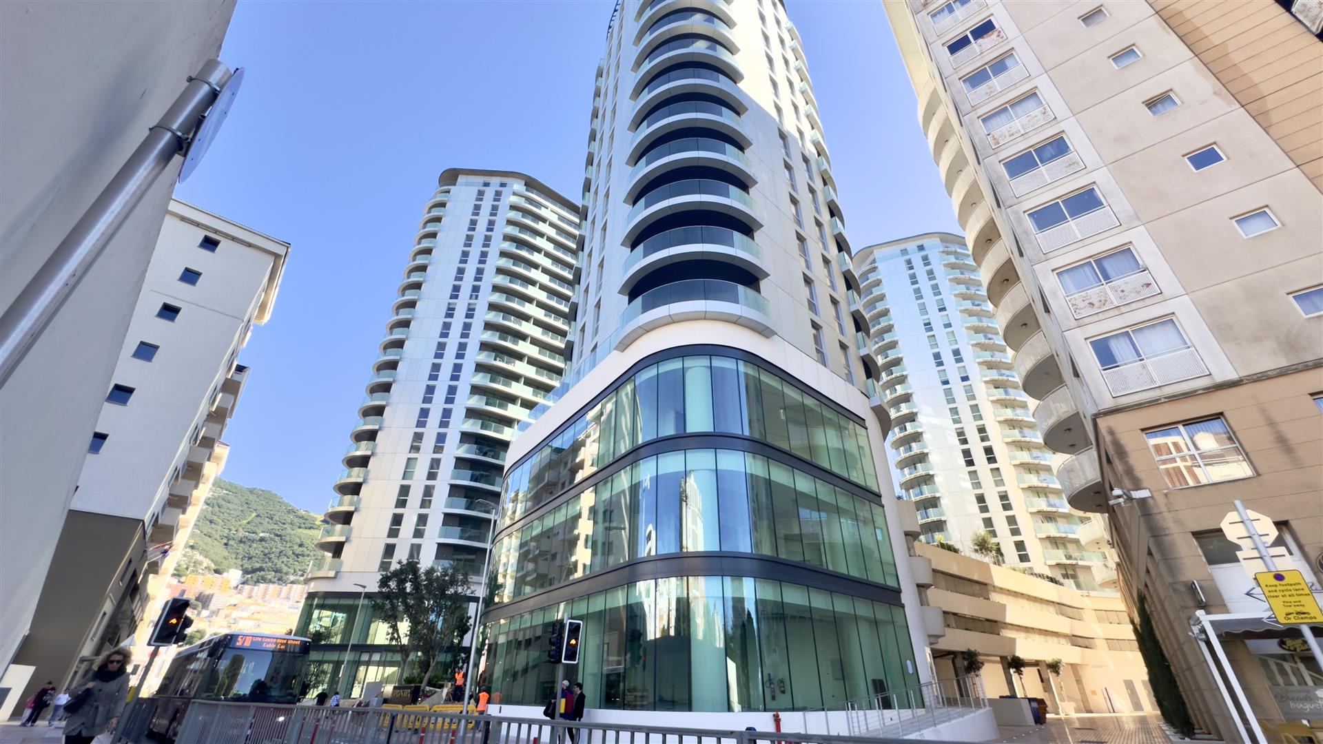 Image of Apartment - 1 Bathrooms for Rental in EuroCity-Gibraltar, Image 12